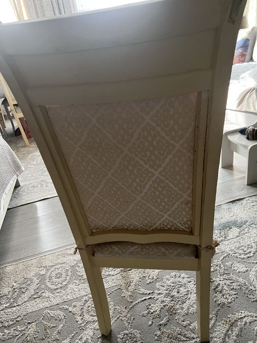 Продаю стулья недорого