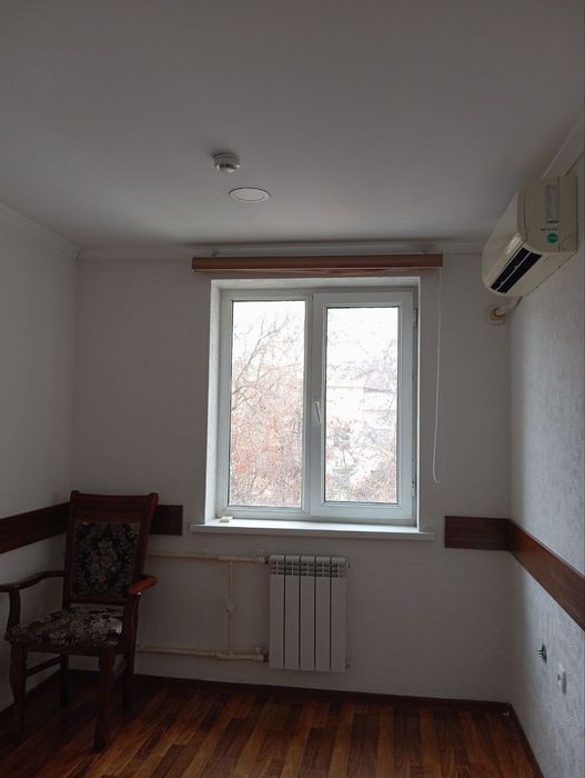 Офисы разной площади  15, 18, 35, 65 м2  по ул.Гагарина