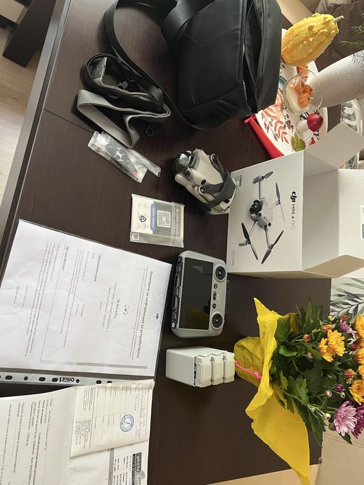 Dji mini 4 pro fly more combo