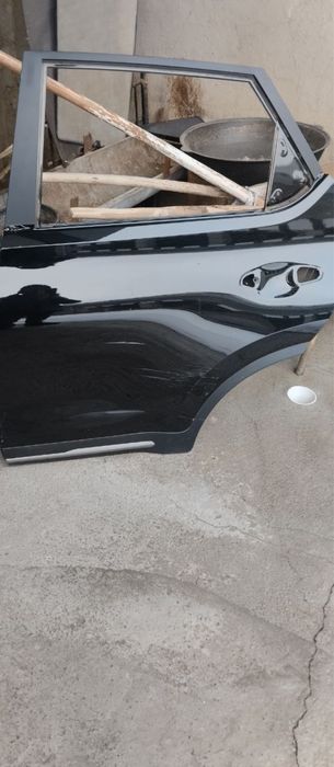 Mashina kuzovmoy zapchastlari