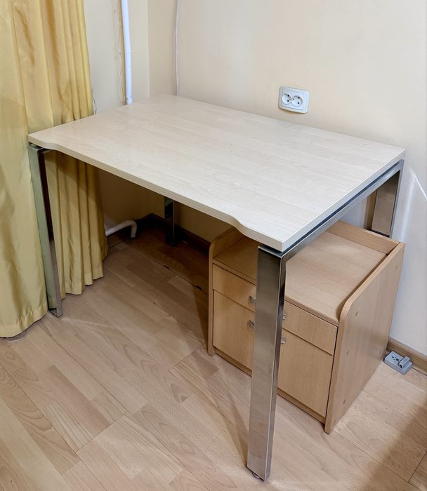 Стол письменный рабочий офисный