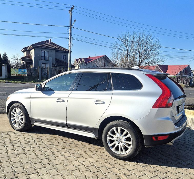 VOLVO XC 60 / 2.4 D / Cutie Automata / 4X4 / Finantare / Garantie