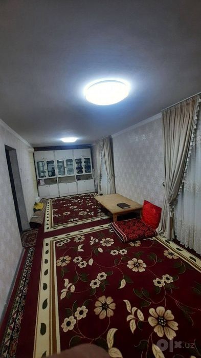 Tipagrafiyada hovli sotiladi