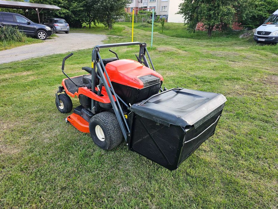Тракторна Косачка KUBOTA/DISEL. 0. Градус на завиване.  ПЕРФЕКТНА