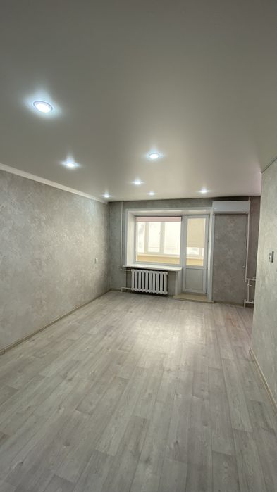 Продам двух комнатную квартиру