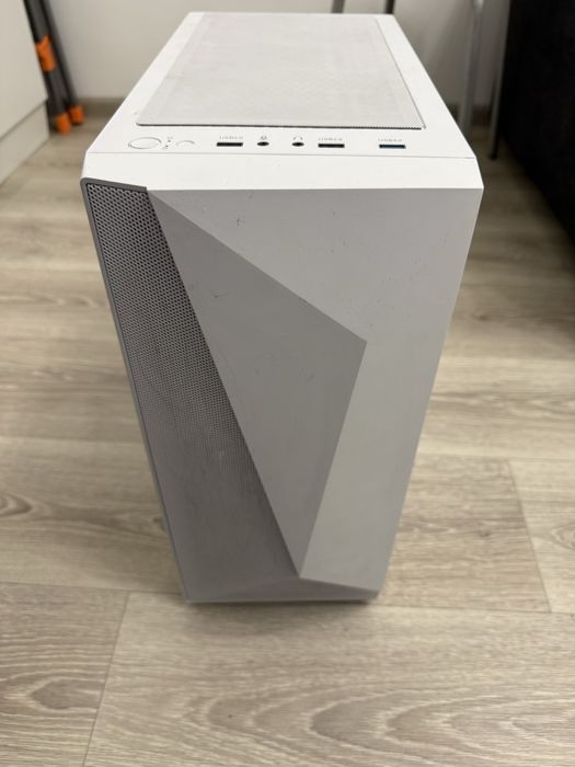 Продам Белый корпус для ПК