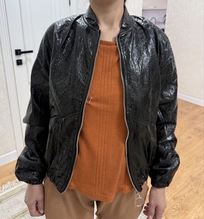 Ветровка легкая