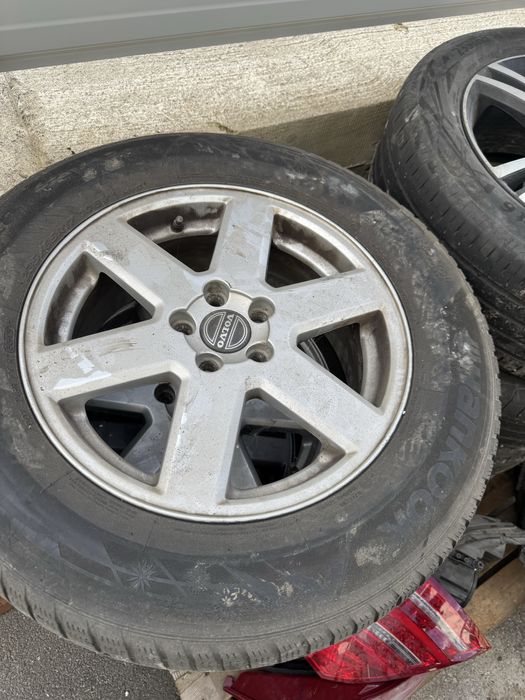 Vand cauciuri+jante 17 volvo
