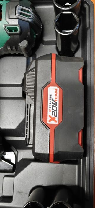 Ударен гайковерт Parkside зелен