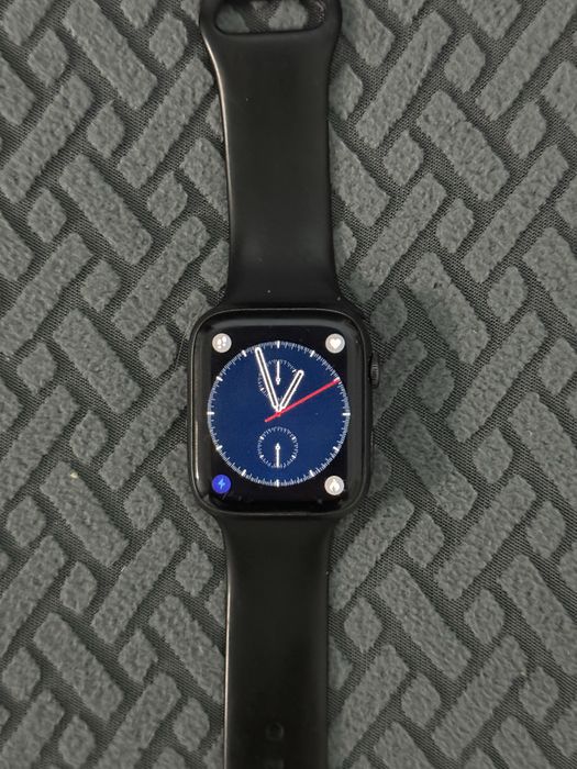 Apple Watch в продаже