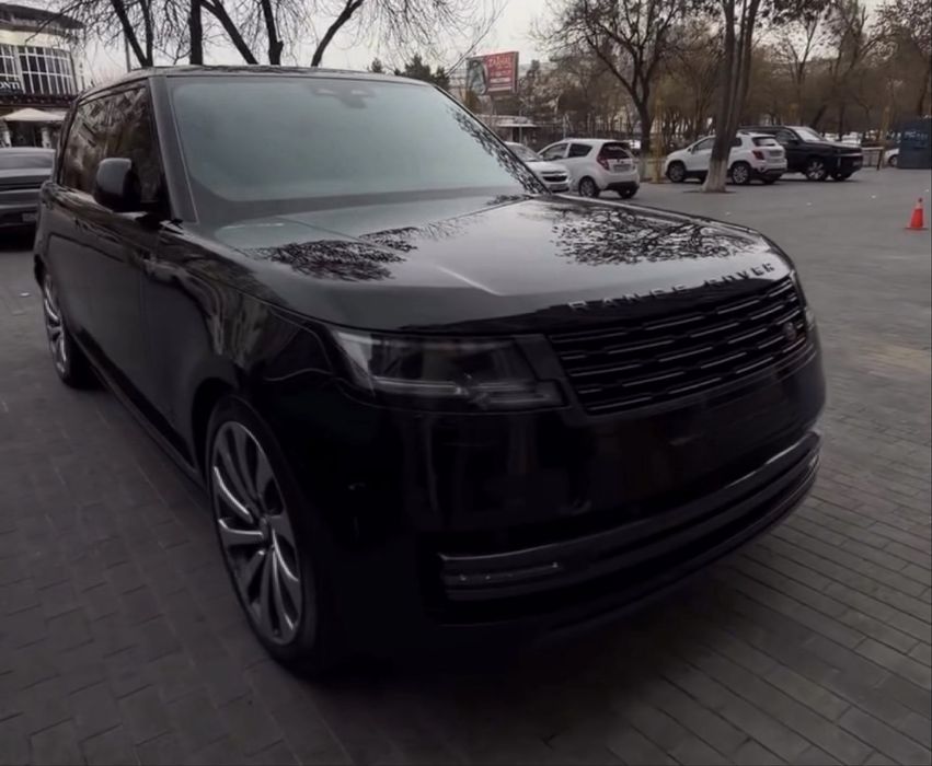 Range Rover Autobiography Long 2024 год