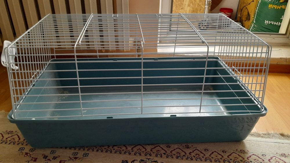 Продам клетку в хорошем состоянии