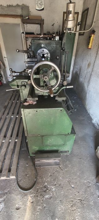 Vând strung SN 400