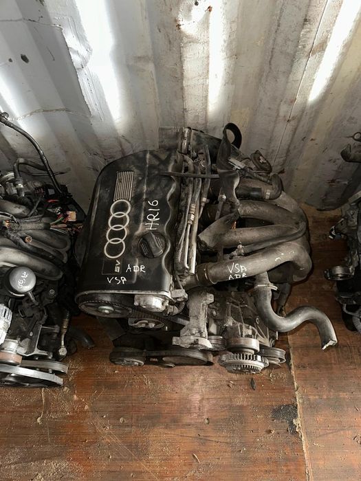 Двигатель Volkswagen Audi 1.8l ADR
