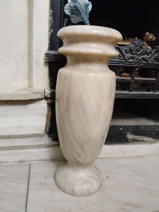 Продается ваза,мраморная ручной работы