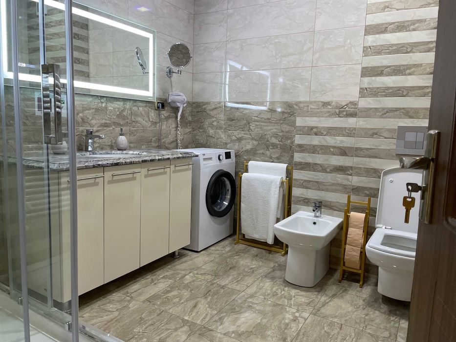 Ap. 2 cam., dec., 76 mp, Isaran, cu loc de parcare -  de inchiriat