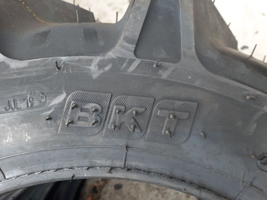 6-14 BKT Cauciucuri noi Anvelope tractiune utilaje agricole cu tva