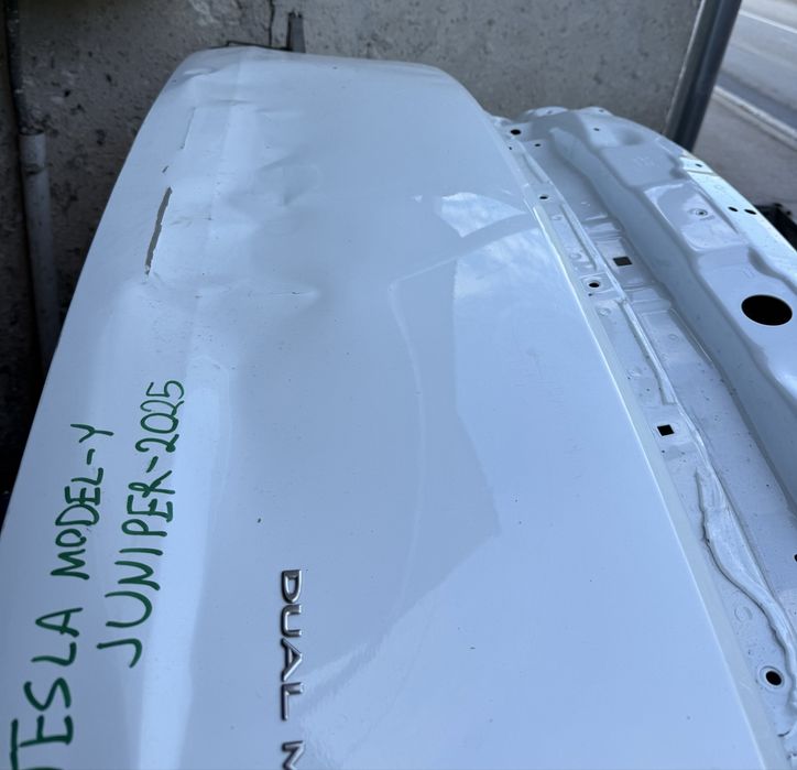 Капак Tesla Model Y JUNIPER 2025