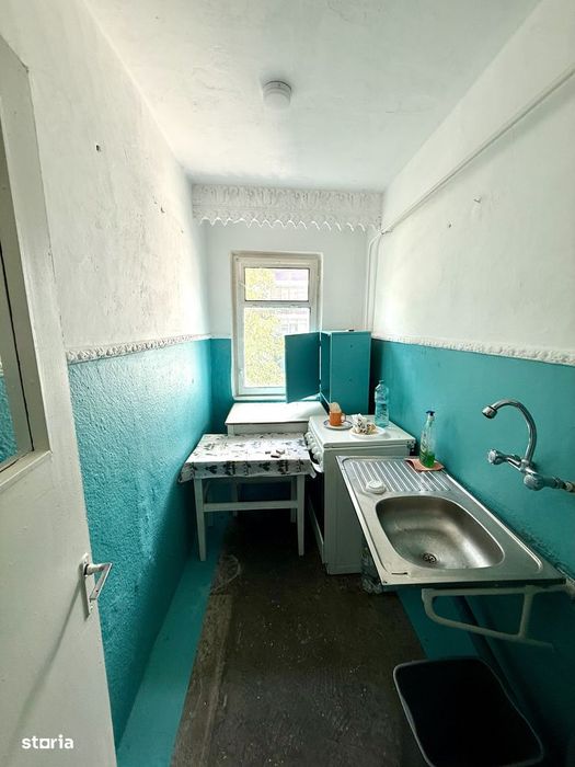 2 camere Etaj 1 Viziru 1 PRET FOARTE BUN