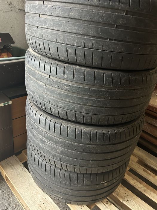 Michelin Pilot Sport 4s