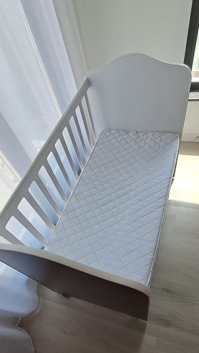 Pat copii/bebeluși cu saltea cocos și lenjerie