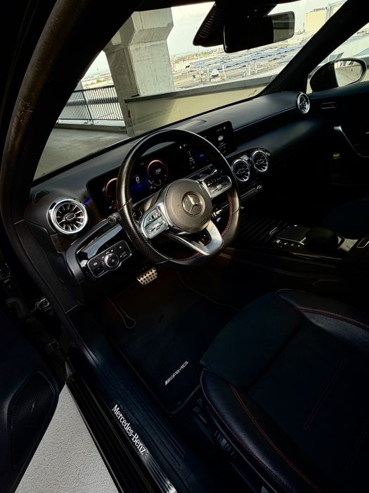 Mercedes A250 AMG Line Premium 2021 | 224 CP | 360° | Night | Suspensie adaptivă | Keyless Entry/Go | RAR efectuat/Carte Ro