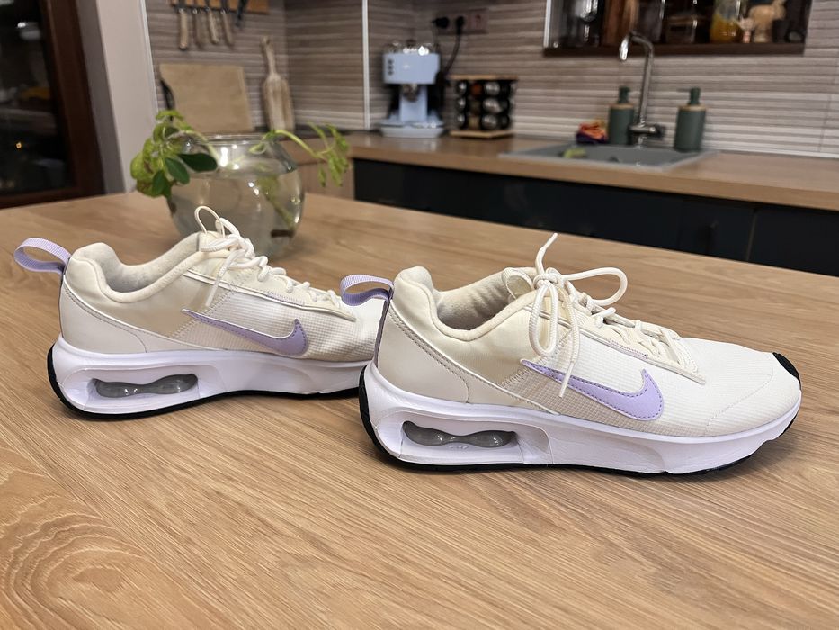 Маратонки Nike Air Max INTRLK Lite 38  нови