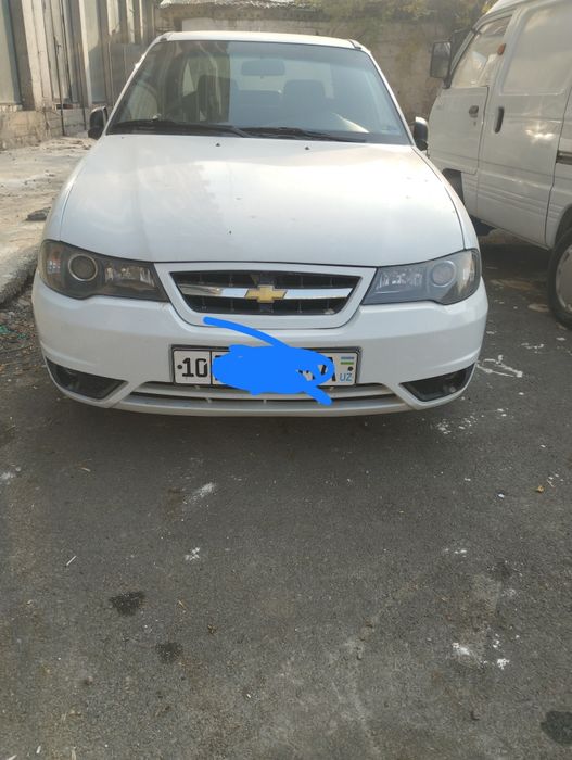 Nexia 2 сотилади