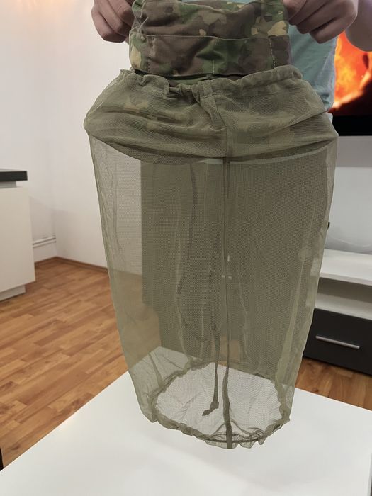 Pălărie combat cu plasa de tantari