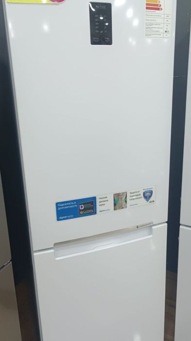 Холаделник samsung