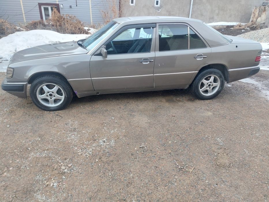 Продам мерседес Е 200