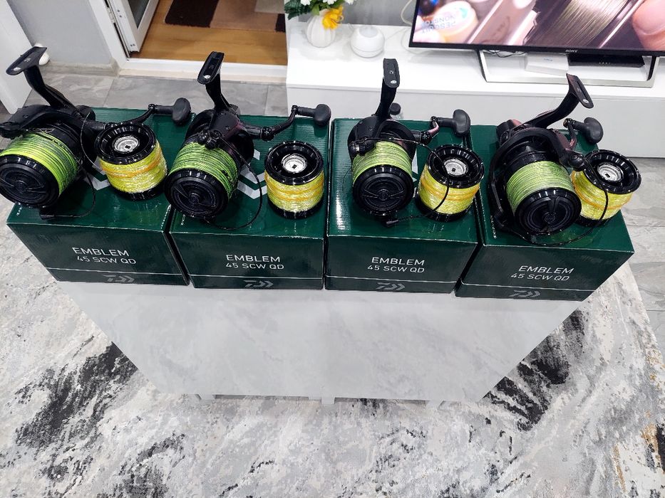 Mulinete Daiwa Emblem 45