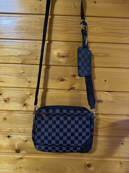 Borseta Louis Vuitton triple