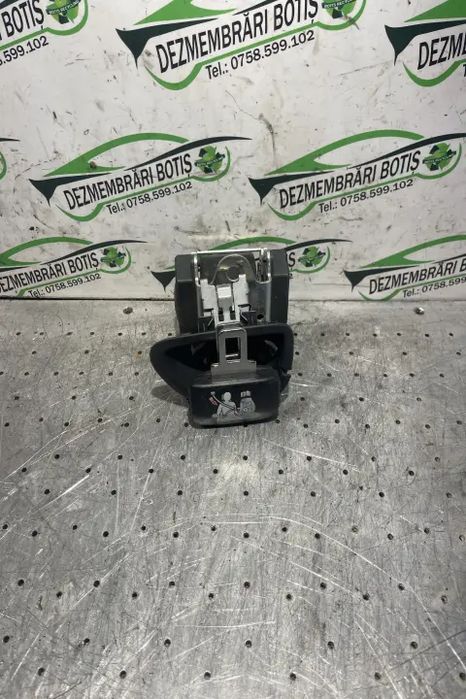 Centura siguranta spate stanga 606898300 Audi Q7 2014
