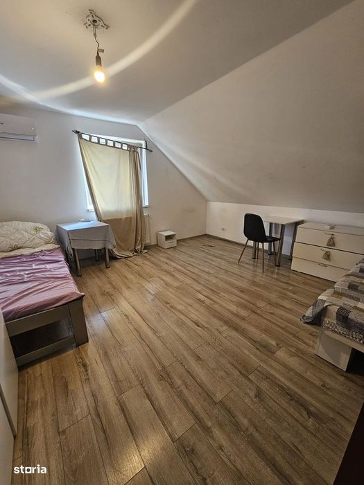 Apartament 3 camere Complex Studentesc - loc de parcare !!