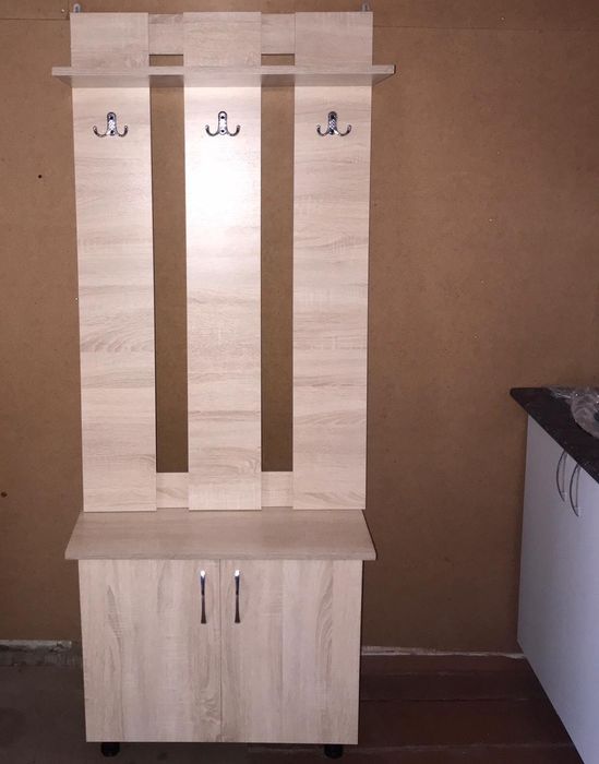 Продам прихожую новую