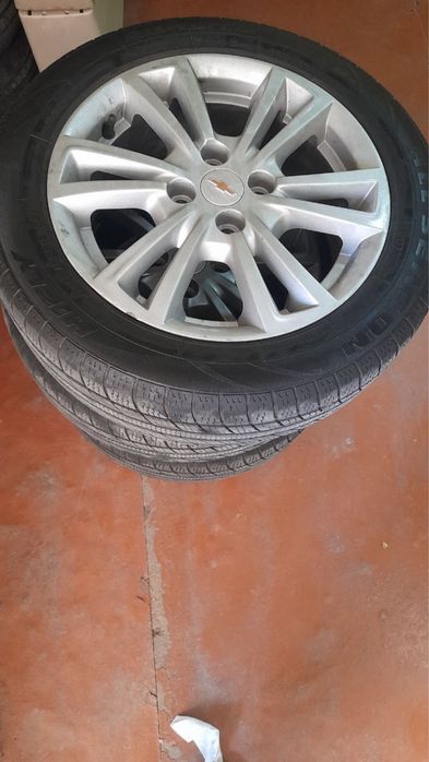 Kobalt R15 Original diska balon sotiladi. Sparkdan yechilgan