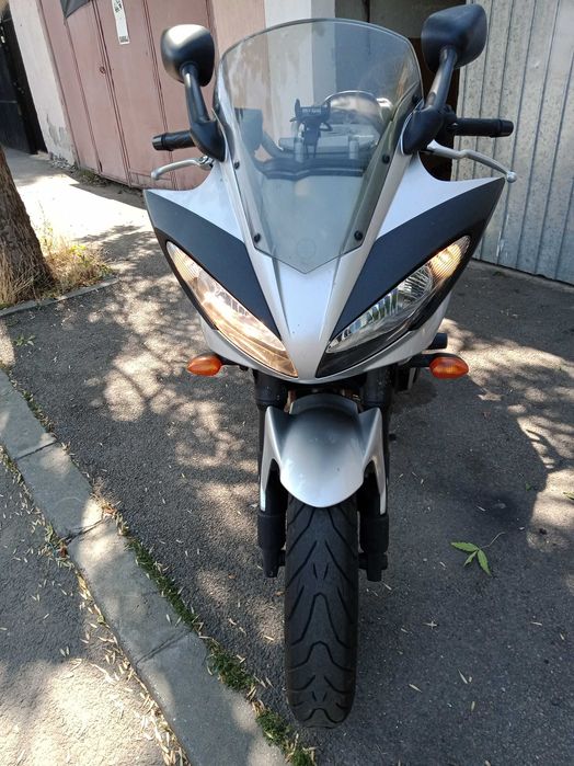 vand yamaha FZ6 fazer s2,primul proprietar in romania