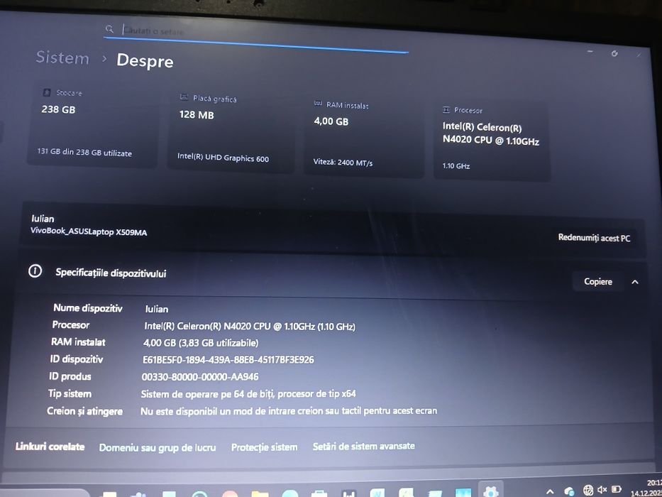 Vând laptop Asus, arata impecabil