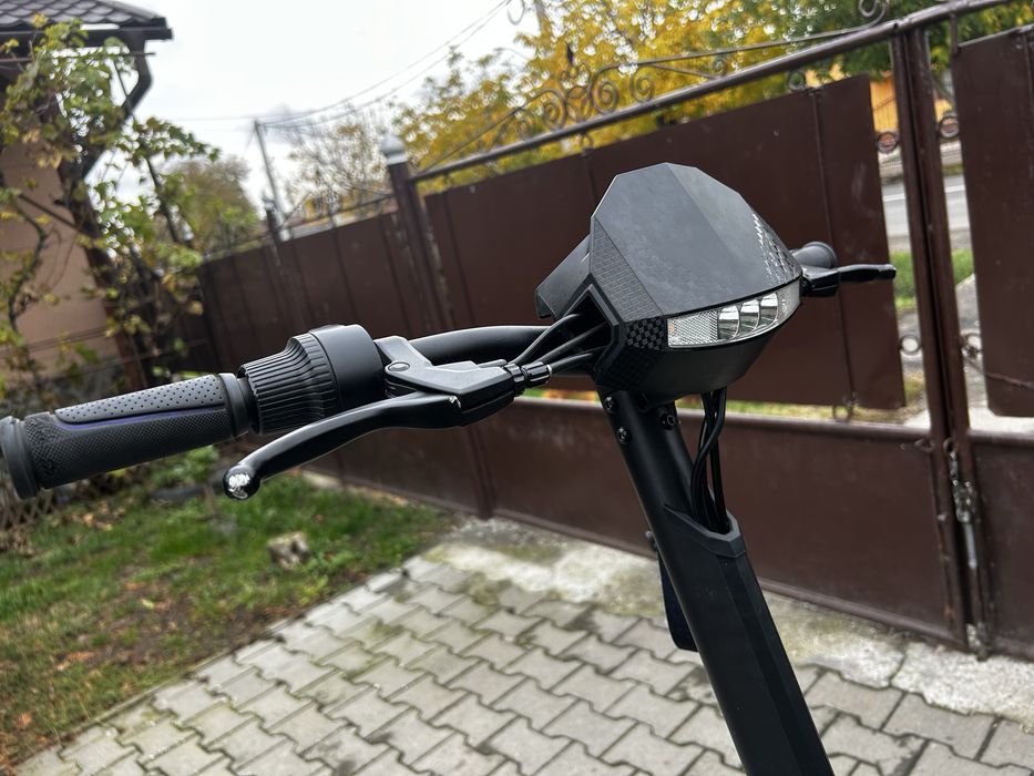 Vand Myria Road Traveller XT