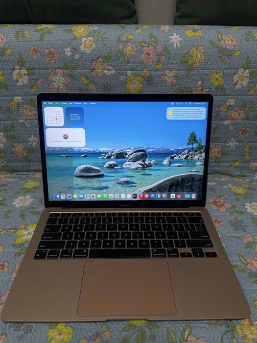 MacBook Air m1 с минусом