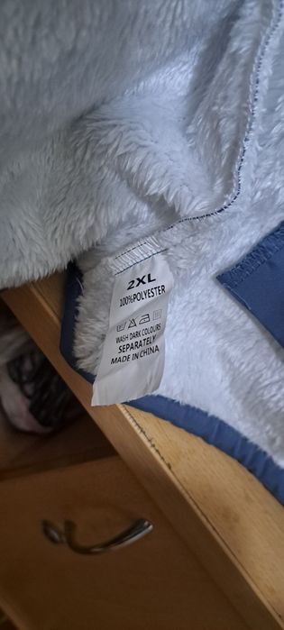 Продам две женские куртки