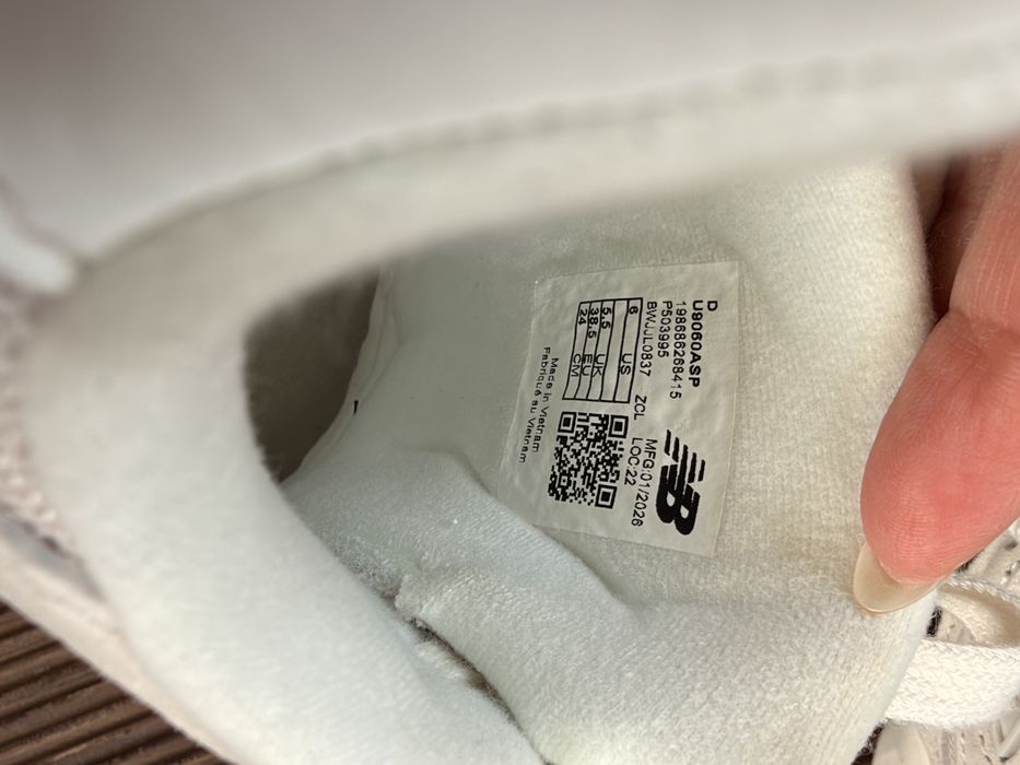 New balance 9060 размер- 38,5