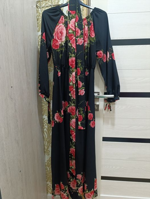 Платья очень красивый нежный модный