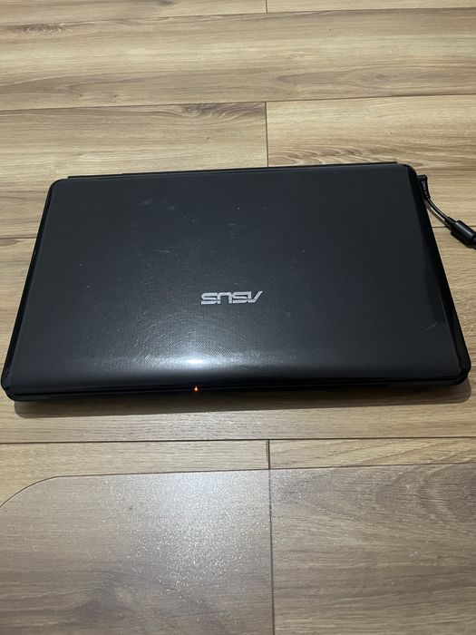 Laptop Asus.