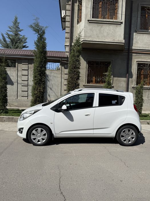 Spark 4 pozitciya avtomat