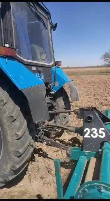 Услуги трактора почвофреза доминатор плуг