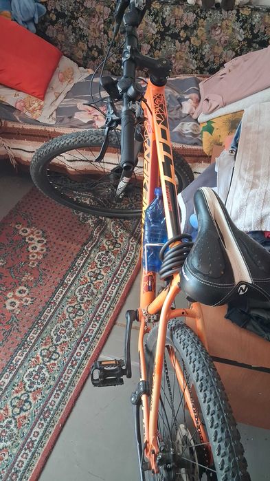 De vanzare  bicicleta nakamura portocalie din franta