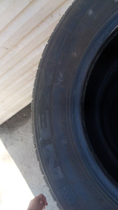 Продам резину в хорошем состоянии
