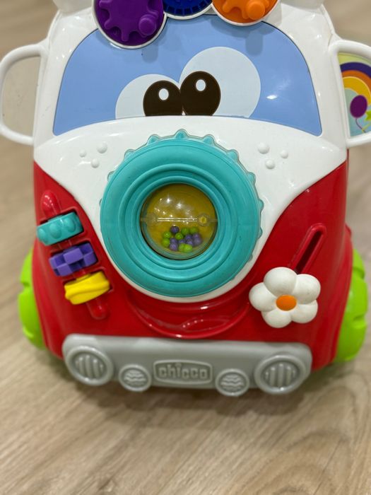 Ходунок-толкатель от бренда chicco